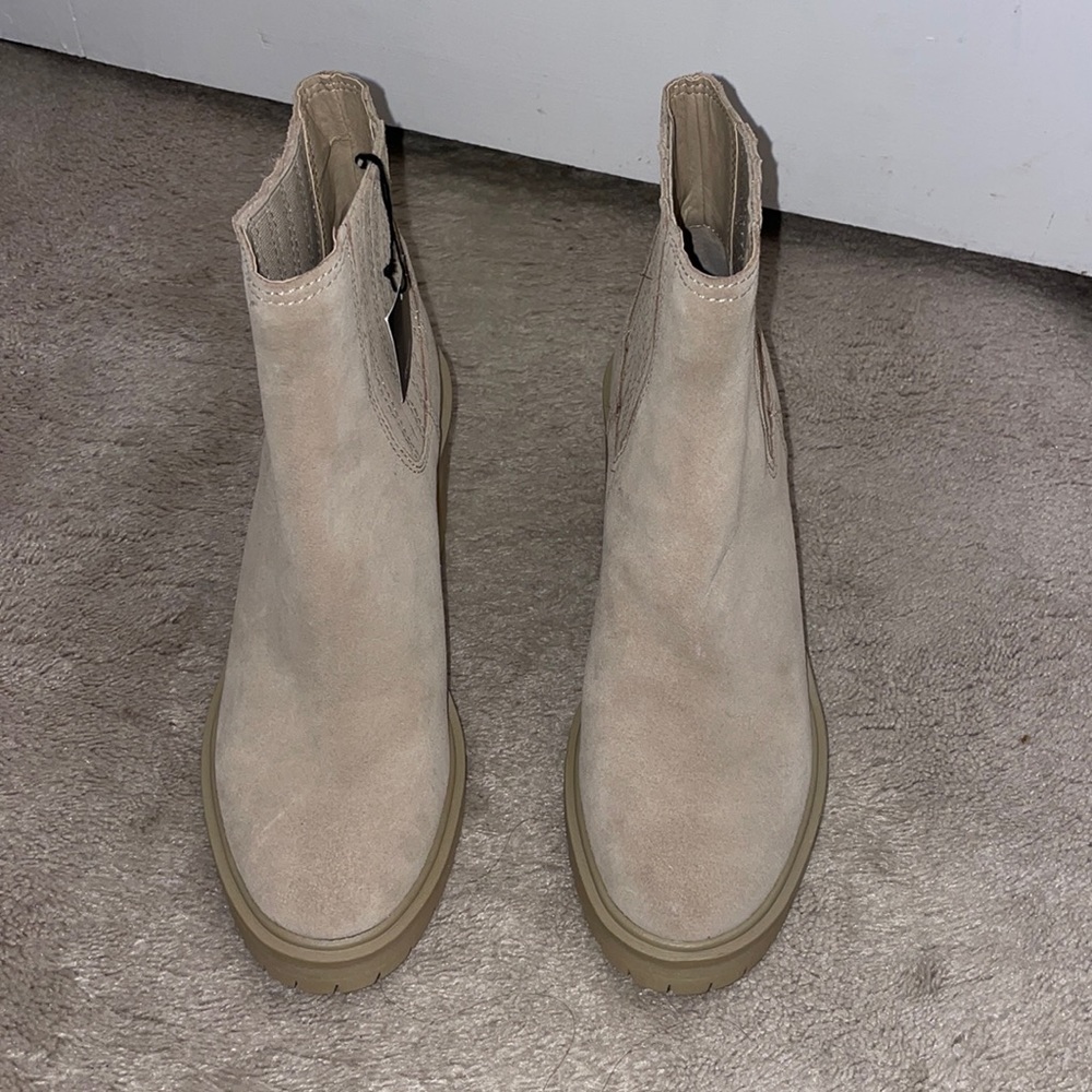 Dolce Vita heeled boots